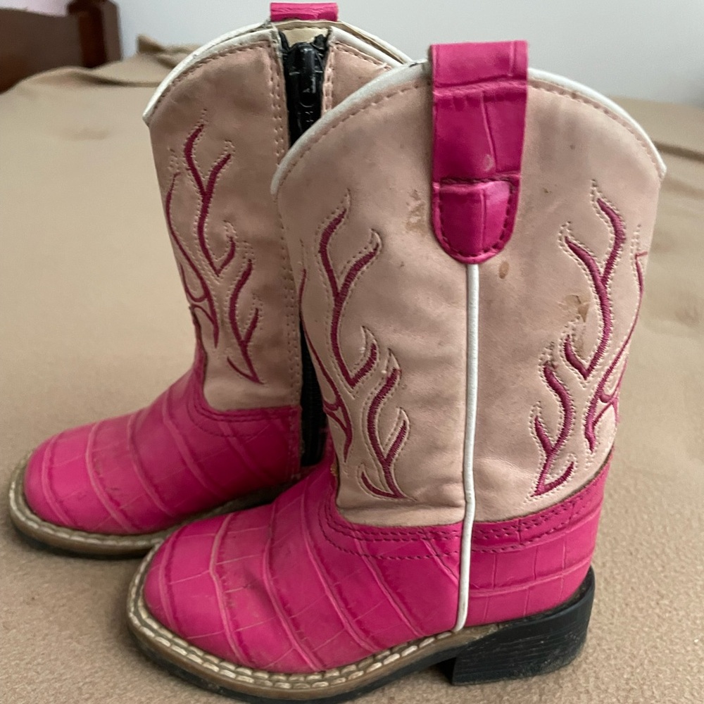 Pink Old West toddler size 5.0D boots